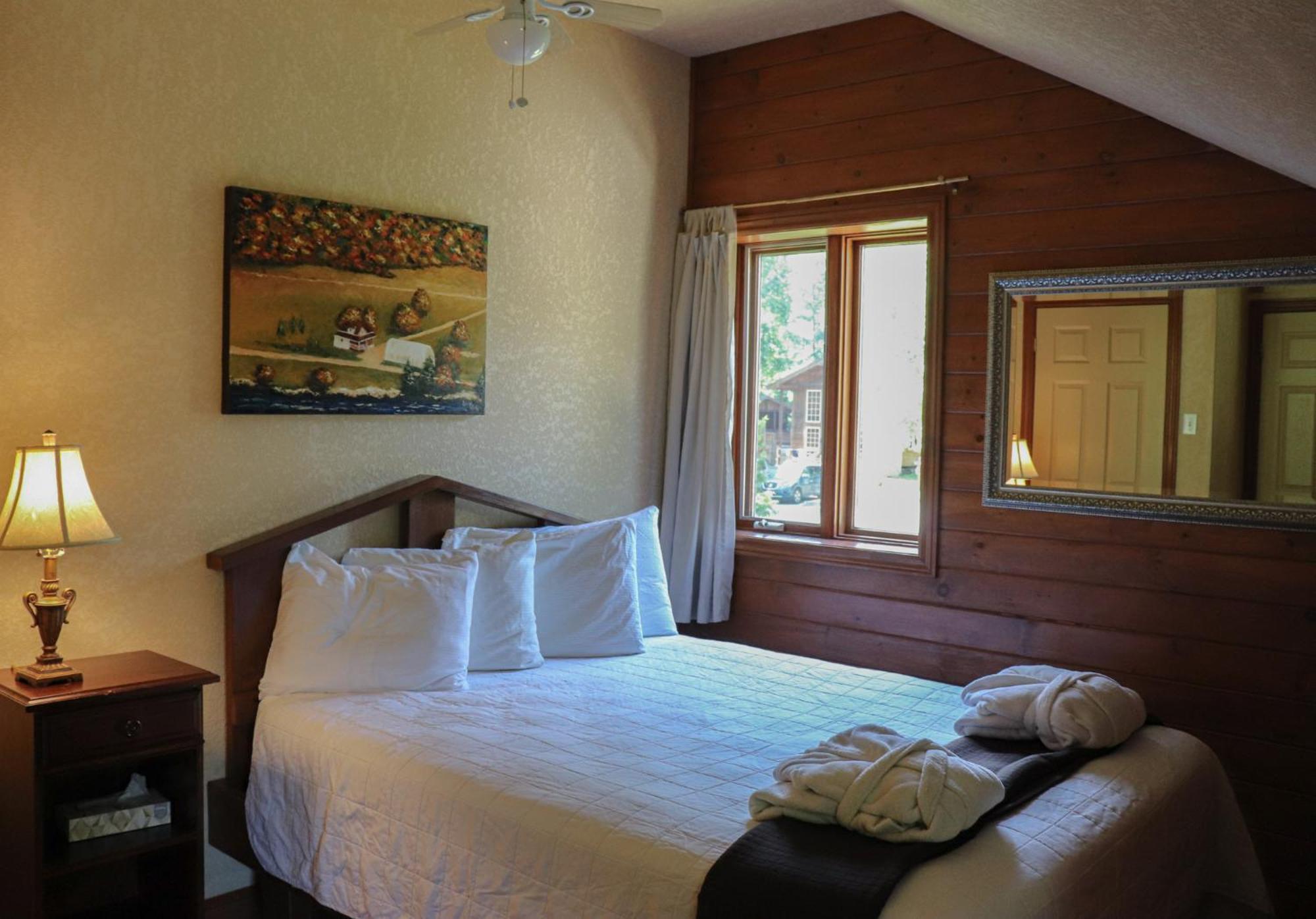 La Bannik Villa Ville-Marie Luaran gambar